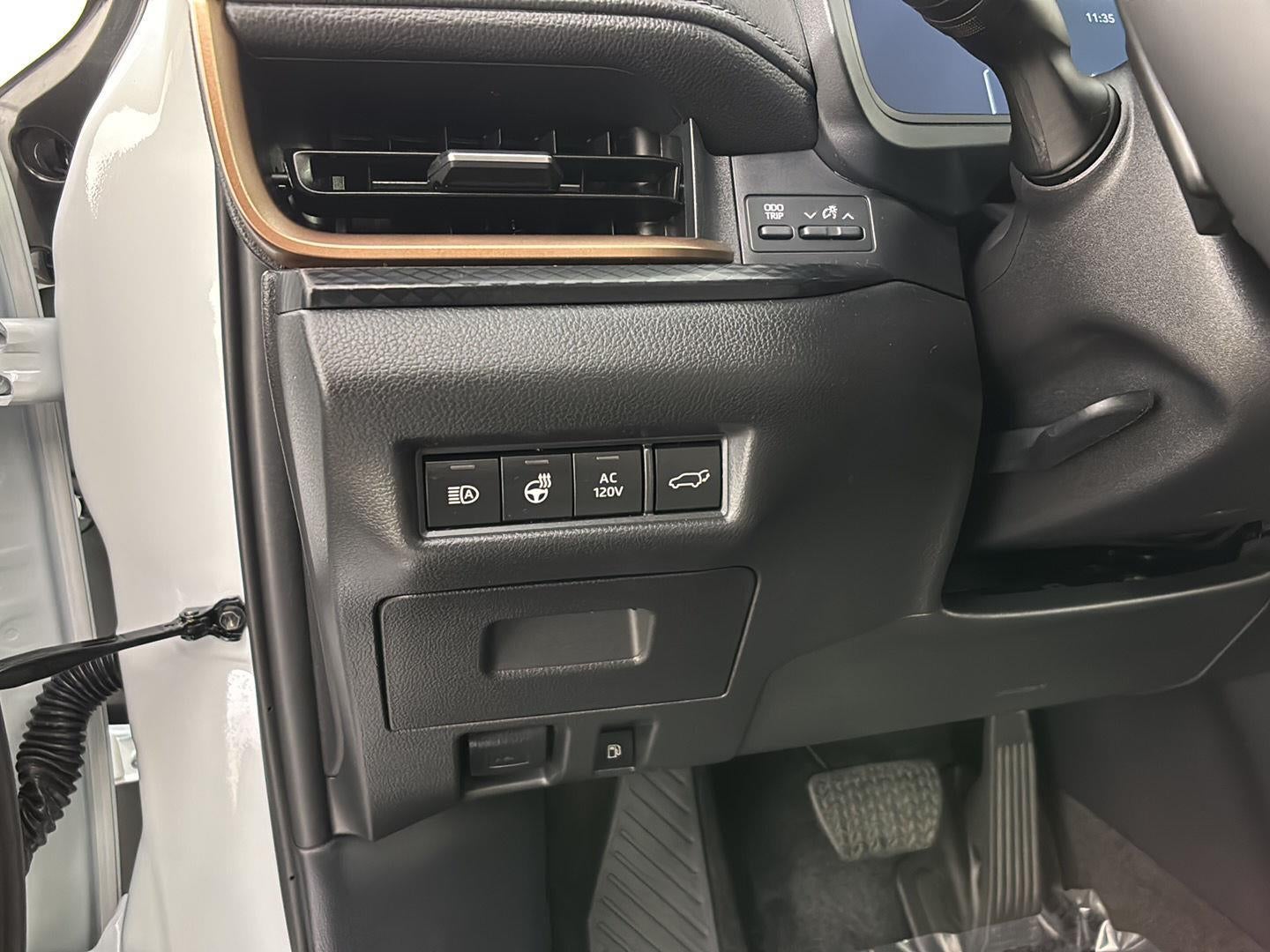 2025 Toyota Grand Highlander Hybrid MAX Platinum