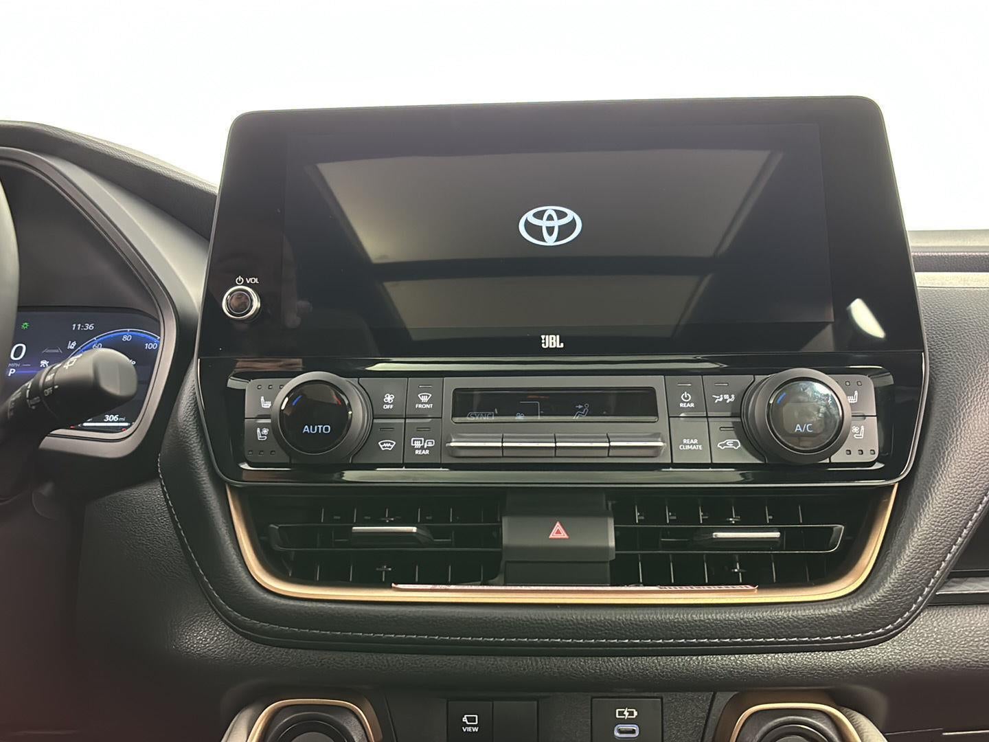 2025 Toyota Grand Highlander Hybrid MAX Platinum