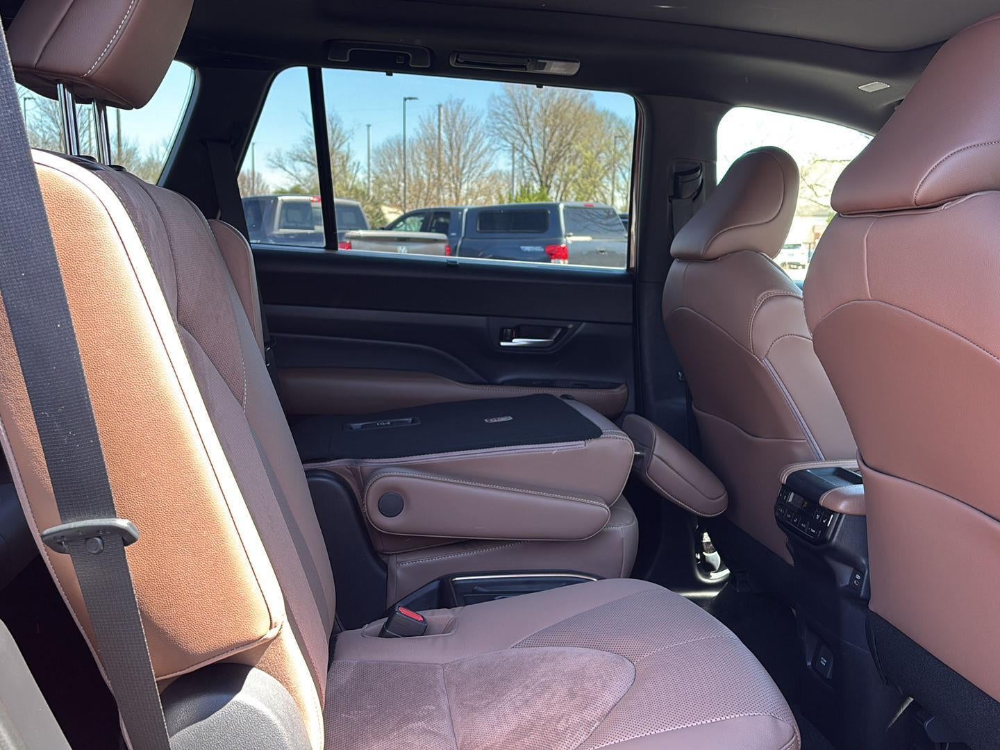 2024 Toyota Grand Highlander Hybrid MAX Platinum