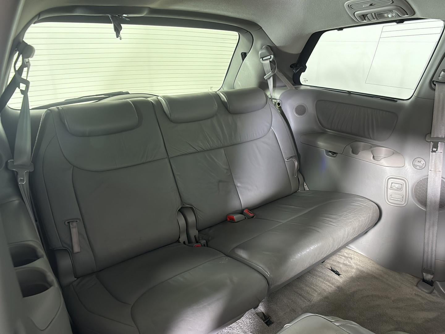 2005 Toyota Sienna XLE Limited