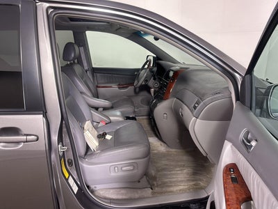 2005 Toyota Sienna XLE Limited