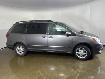 2005 Toyota Sienna XLE Limited