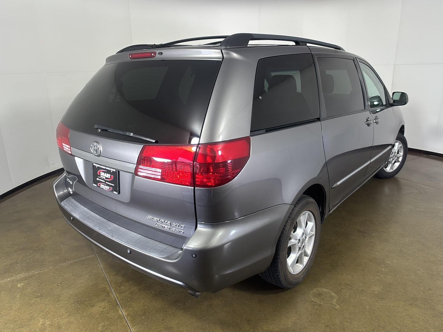 2005 Toyota Sienna XLE Limited