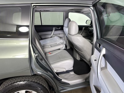 2013 Toyota HIGHLANDER Base