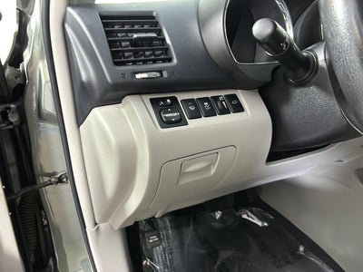 2013 Toyota HIGHLANDER Base