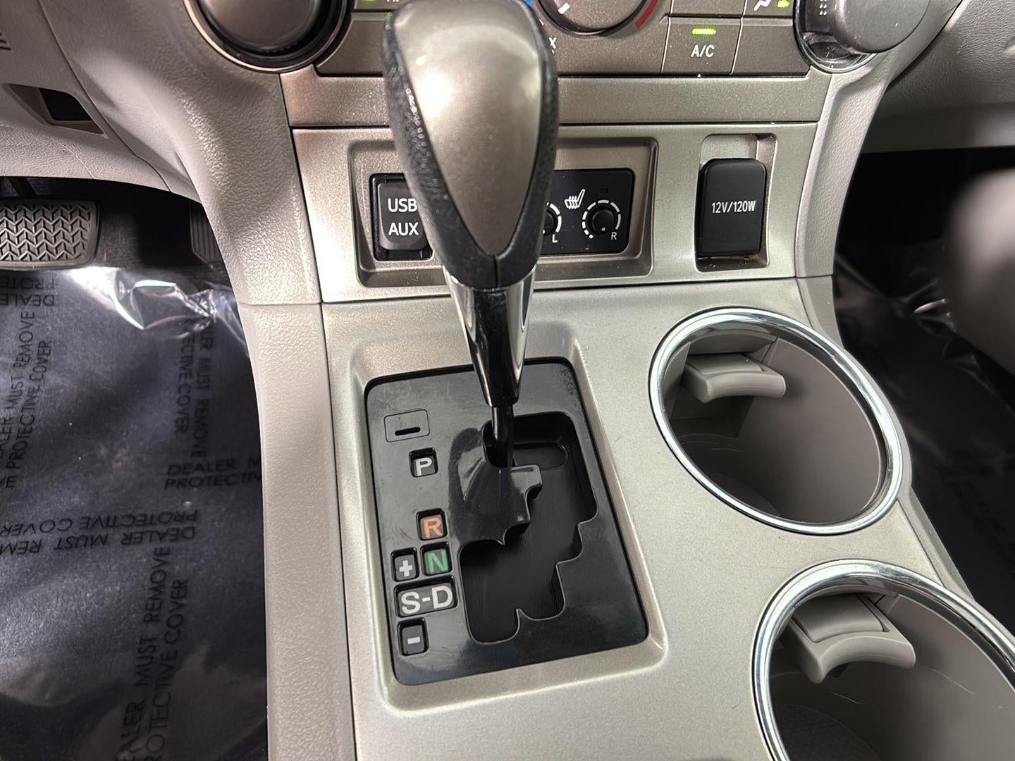 2013 Toyota HIGHLANDER Base