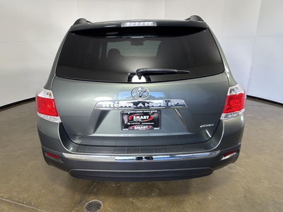2013 Toyota HIGHLANDER Base
