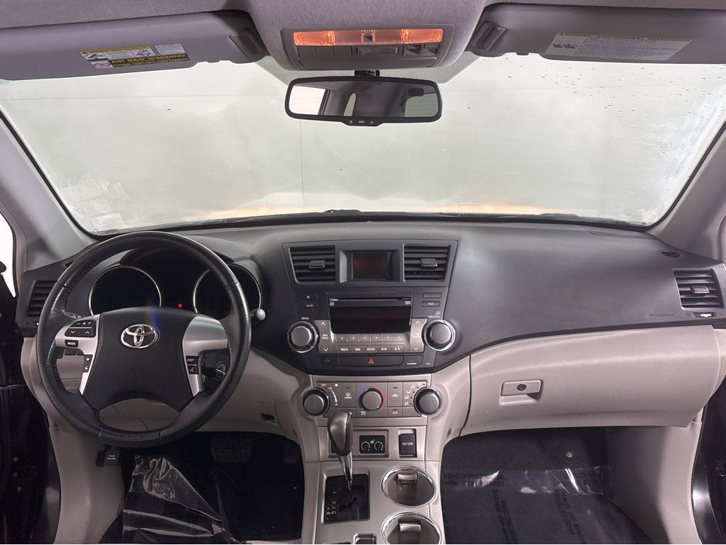 2012 Toyota Highlander SE