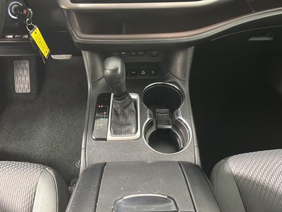 2017 Toyota Highlander LE Plus