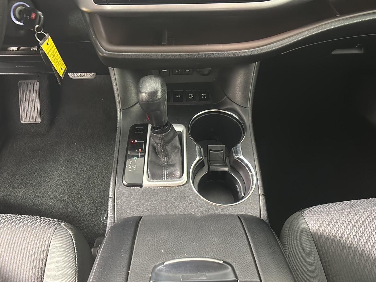 2017 Toyota Highlander LE Plus