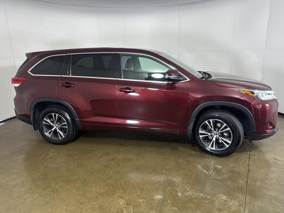 2017 Toyota Highlander LE Plus