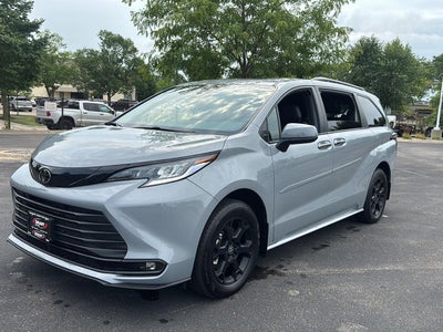 2026 Toyota Sienna Woodland Edition
