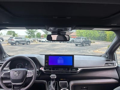 2026 Toyota Sienna Woodland Edition