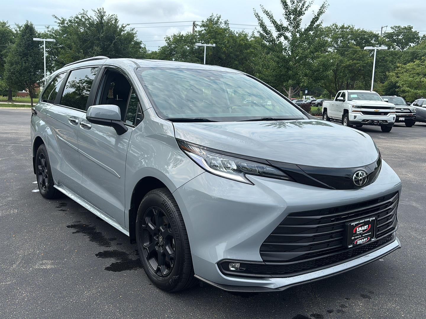 2026 Toyota Sienna Woodland Edition