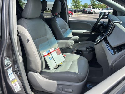 2015 Toyota Sienna XLE 7-Passenger