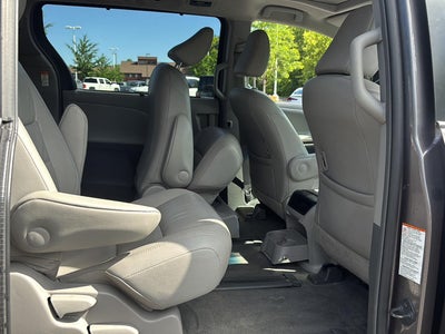 2015 Toyota Sienna XLE 7-Passenger
