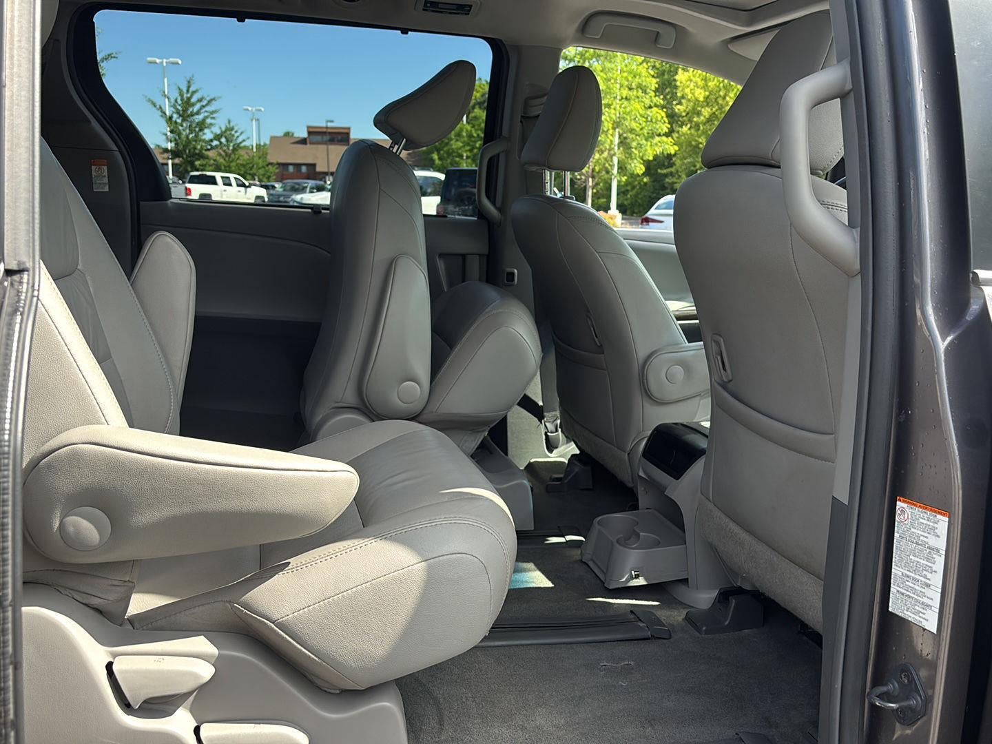 2015 Toyota Sienna XLE 7-Passenger