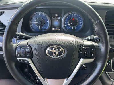 2015 Toyota Sienna XLE 7-Passenger