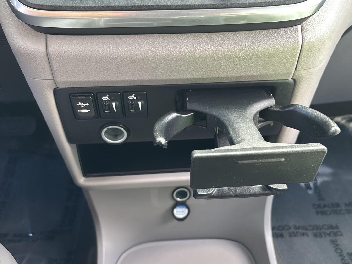 2015 Toyota Sienna XLE 7-Passenger