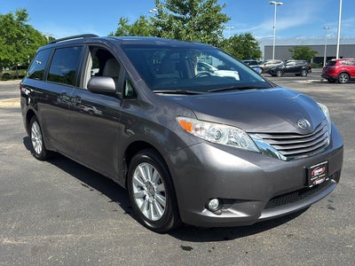 2015 Toyota Sienna XLE 7-Passenger