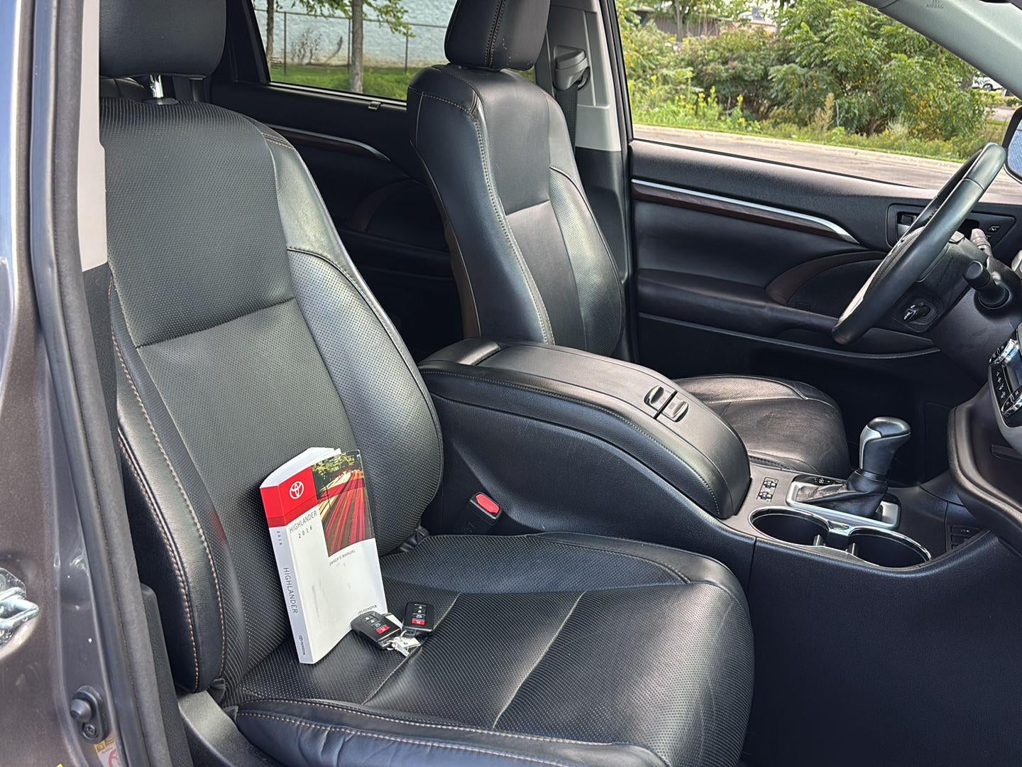 2016 Toyota Highlander Limited