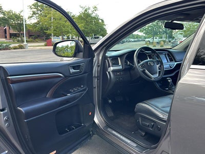 2016 Toyota Highlander Limited