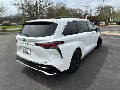 2021 Toyota Sienna XSE