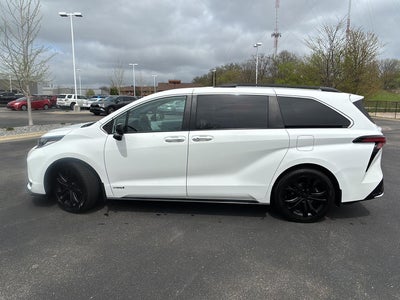 2021 Toyota Sienna XSE