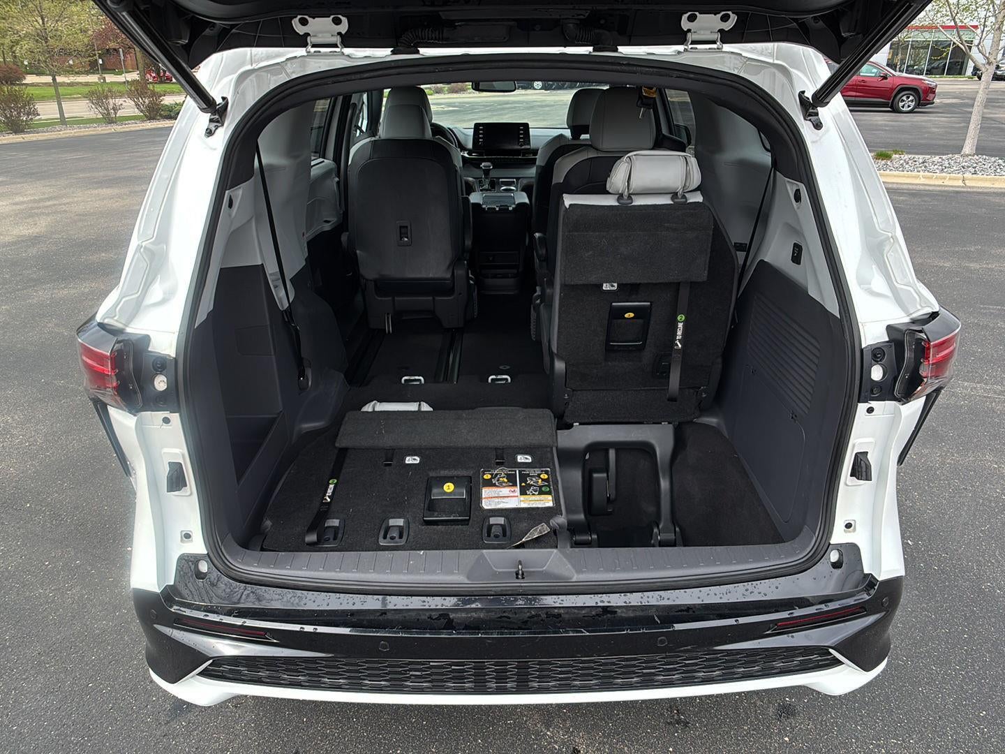 2021 Toyota Sienna XSE