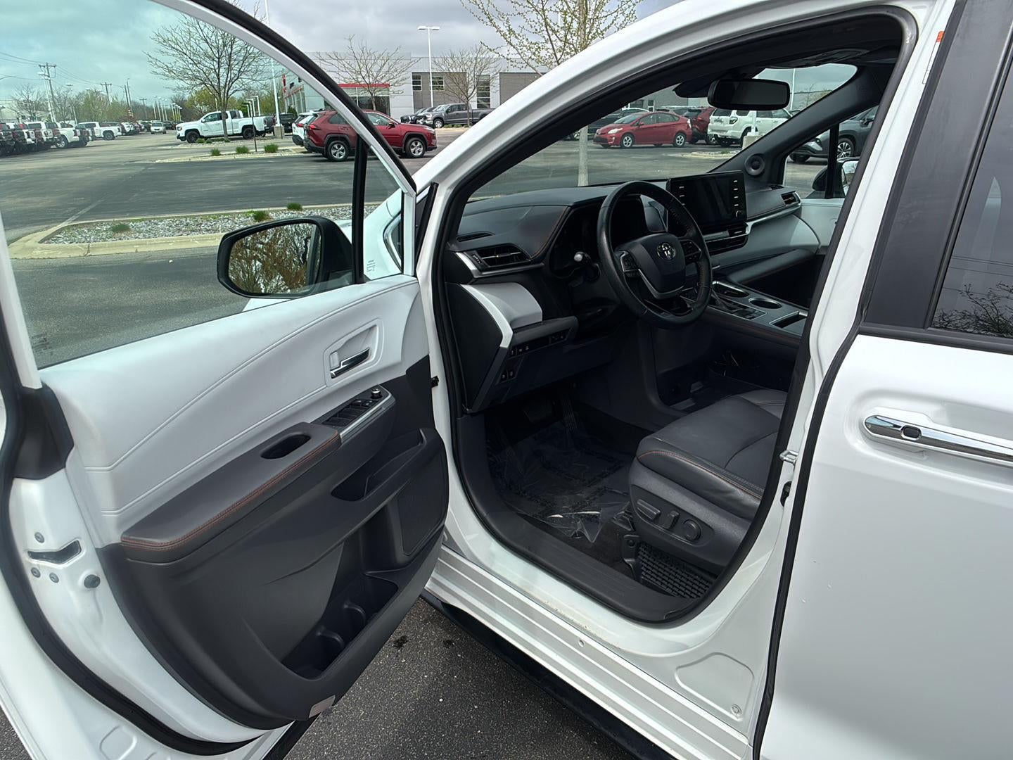 2021 Toyota Sienna XSE