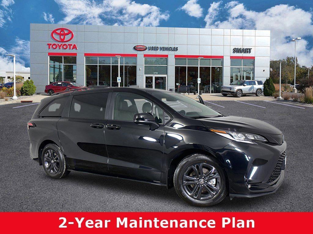 2025 Toyota Sienna XSE