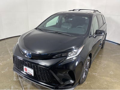 2025 Toyota Sienna XSE