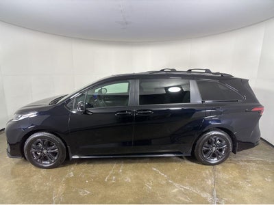 2025 Toyota Sienna XSE