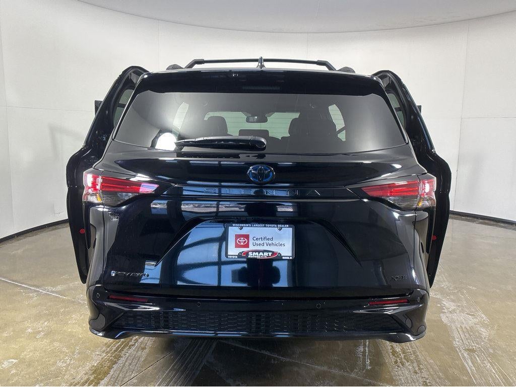 2025 Toyota Sienna XSE