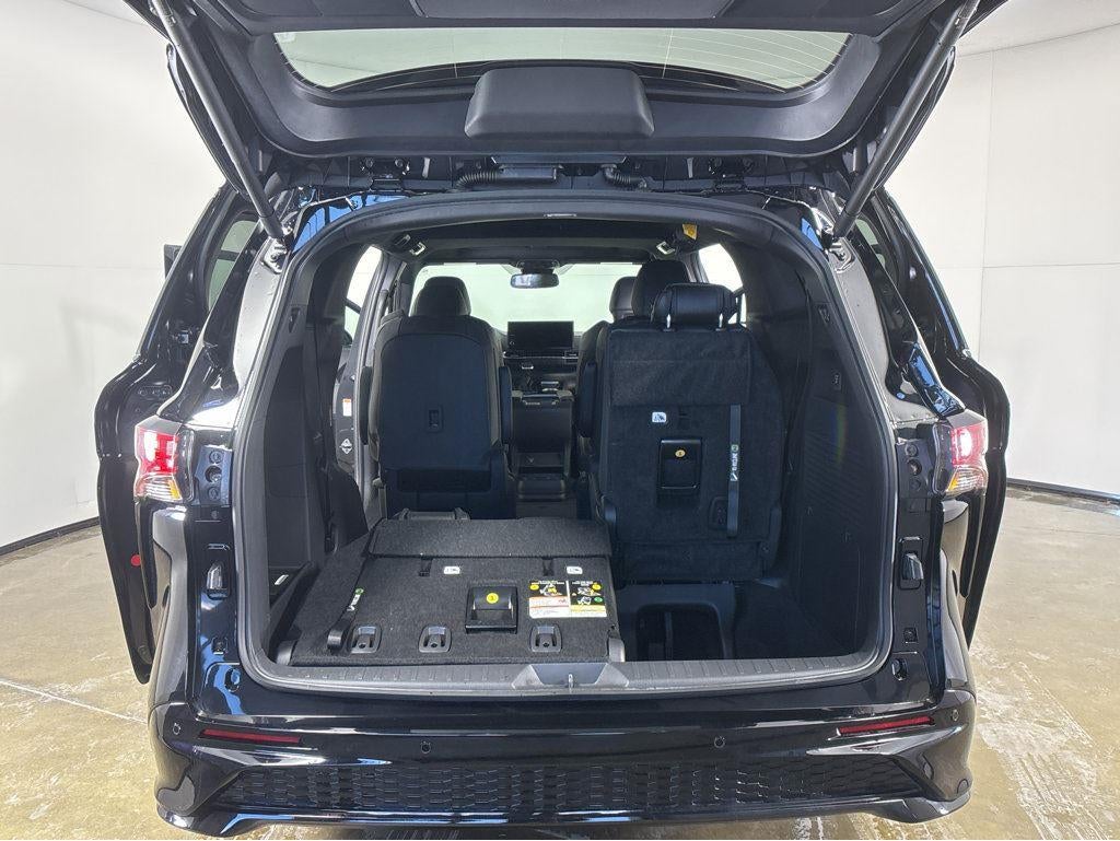 2025 Toyota Sienna XSE