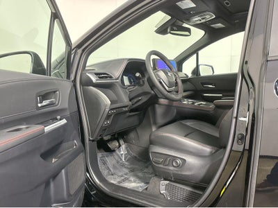 2025 Toyota Sienna XSE