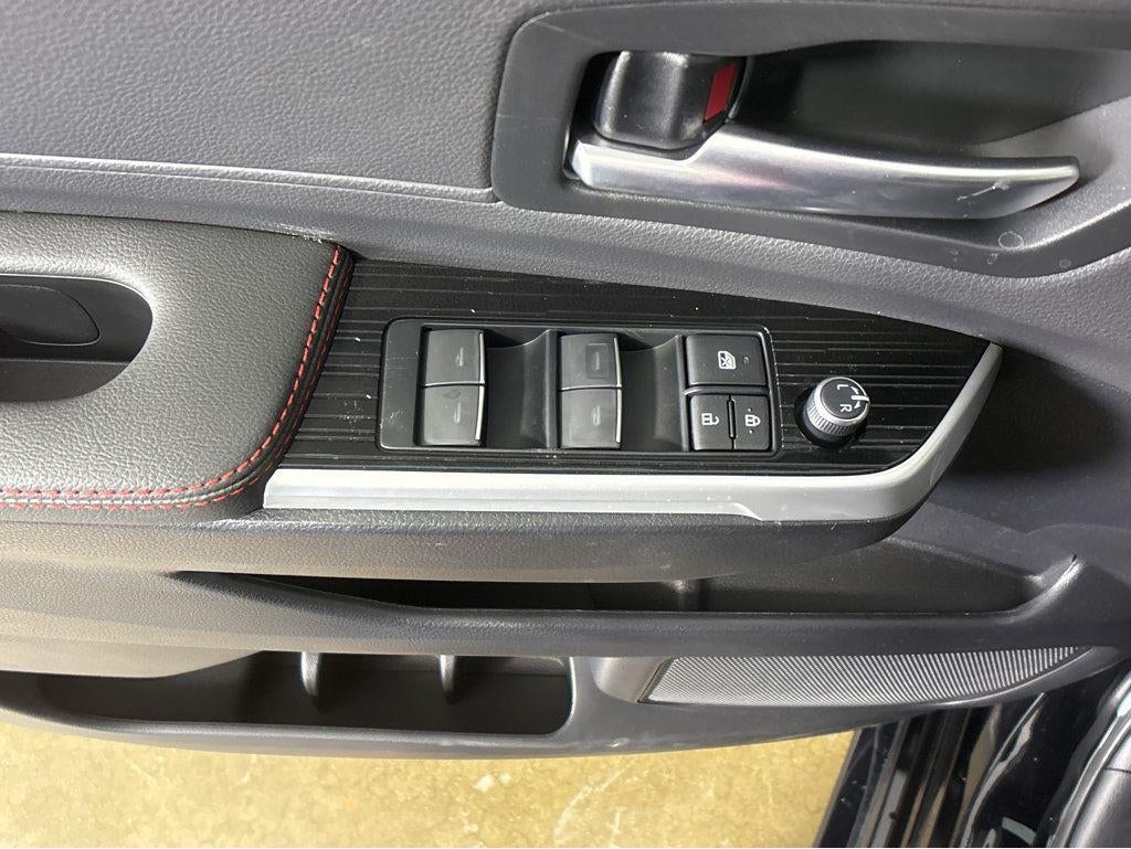 2025 Toyota Sienna XSE