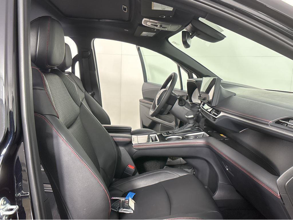 2025 Toyota Sienna XSE
