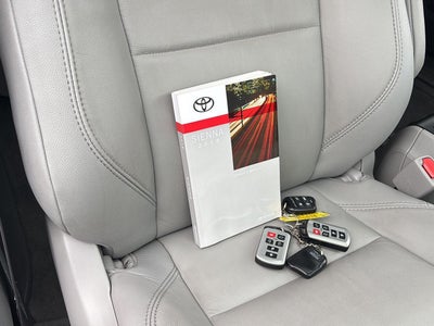 2018 Toyota Sienna XLE 7-Passenger