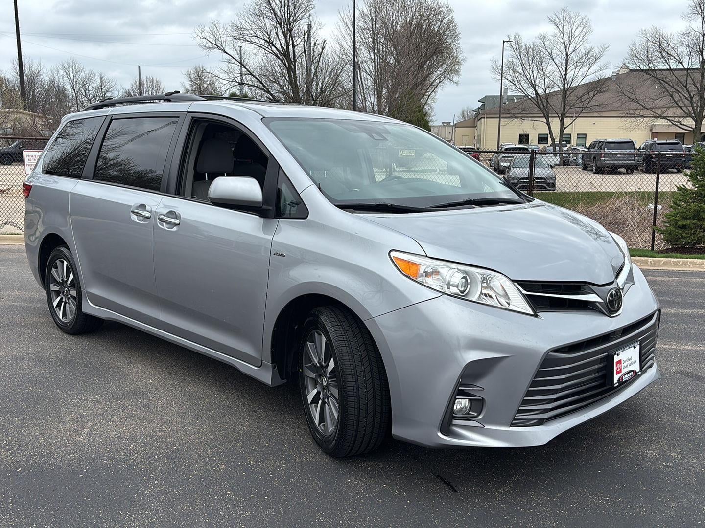 2018 Toyota Sienna XLE 7-Passenger