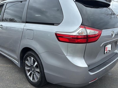 2018 Toyota Sienna XLE 7-Passenger