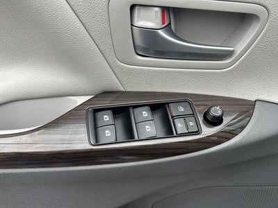 2018 Toyota Sienna XLE 7-Passenger
