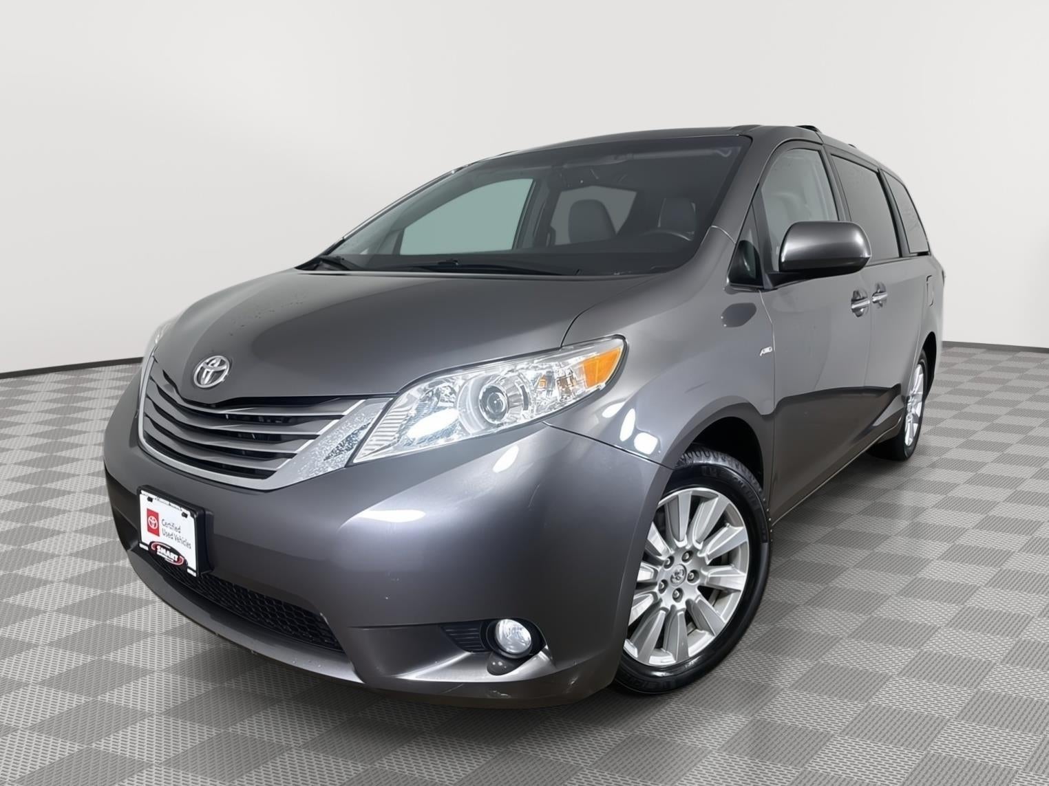 2017 Toyota Sienna XLE