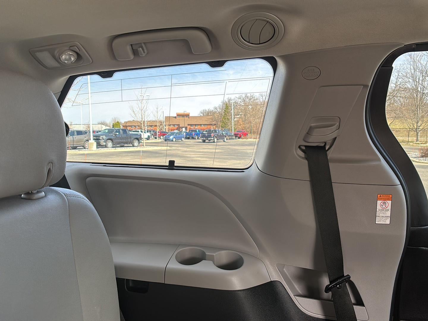 2017 Toyota Sienna Limited Premium 7-Passenger