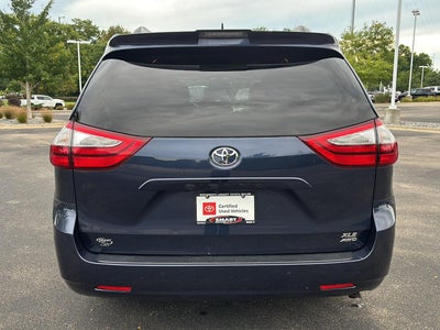 2018 Toyota Sienna XLE Premium 7-Passenger