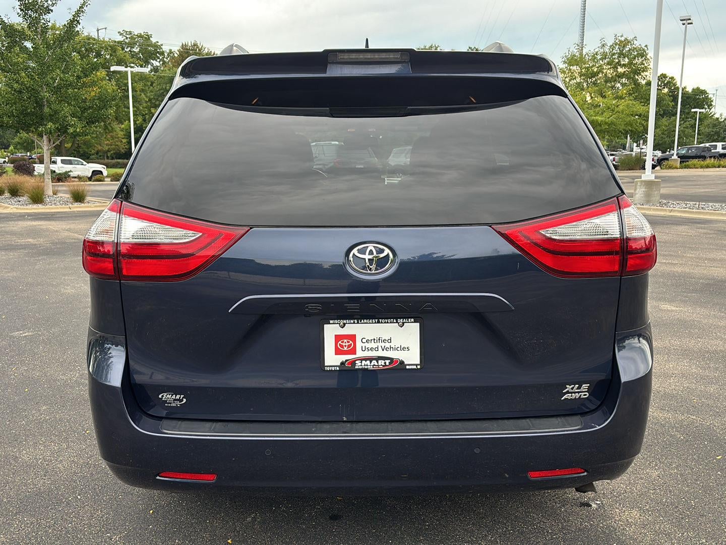 2018 Toyota Sienna XLE Premium 7-Passenger