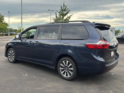 2018 Toyota Sienna XLE Premium 7-Passenger