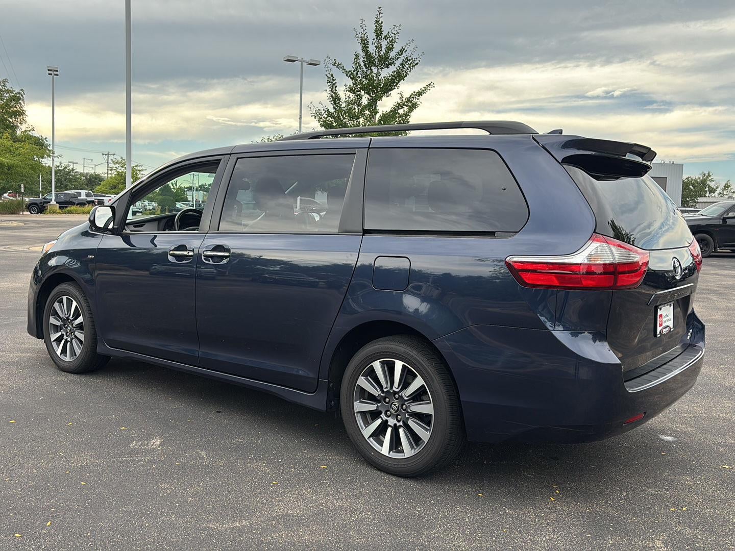 2018 Toyota Sienna XLE Premium 7-Passenger