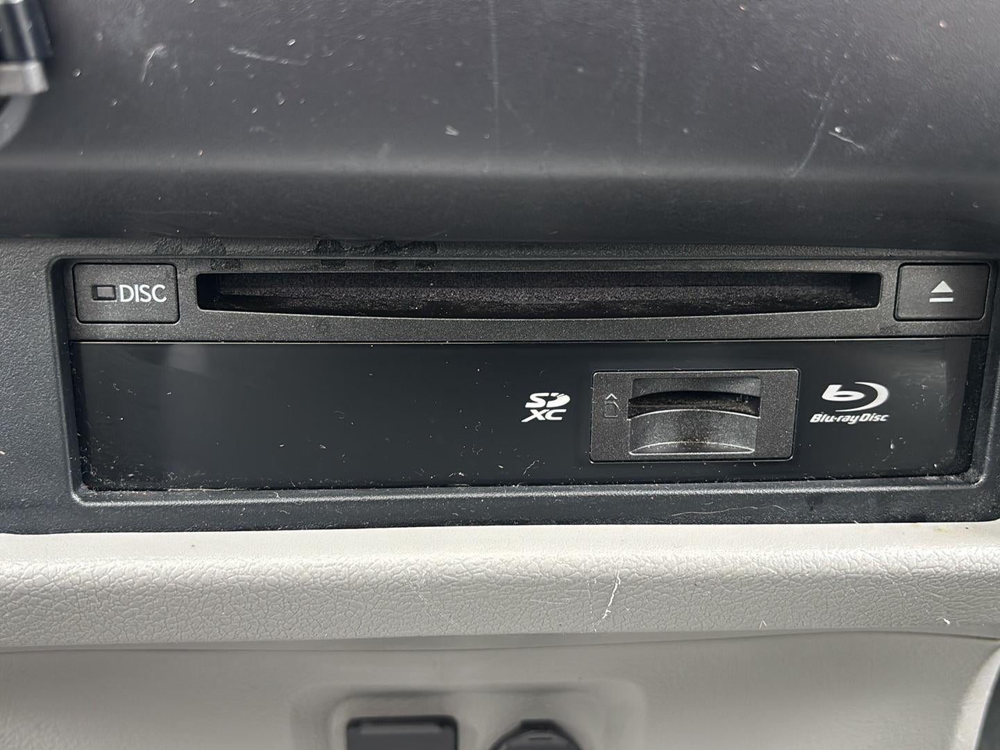 2018 Toyota Sienna XLE Premium 7-Passenger