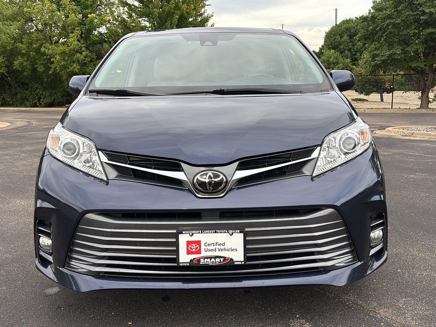 2018 Toyota Sienna XLE Premium 7-Passenger